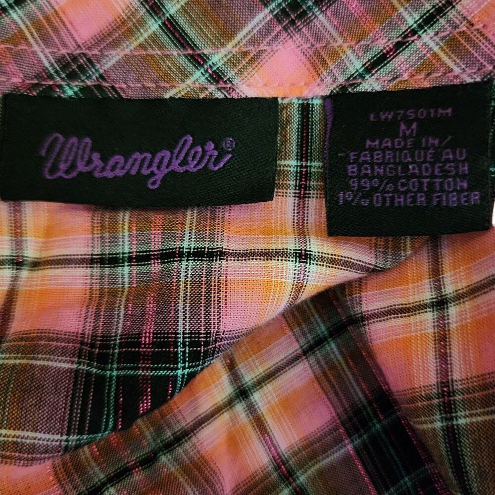 Wrangler Long Sleeve Snap Plaid Shirt Womens Size M Pink Western Cowboy - Picture 7 of 10